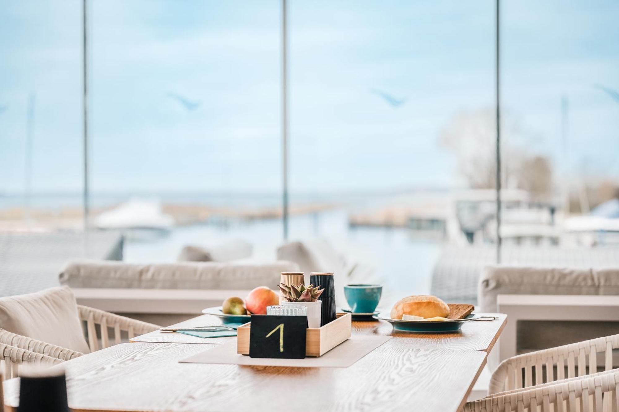Marina Martinshafen Hotel *